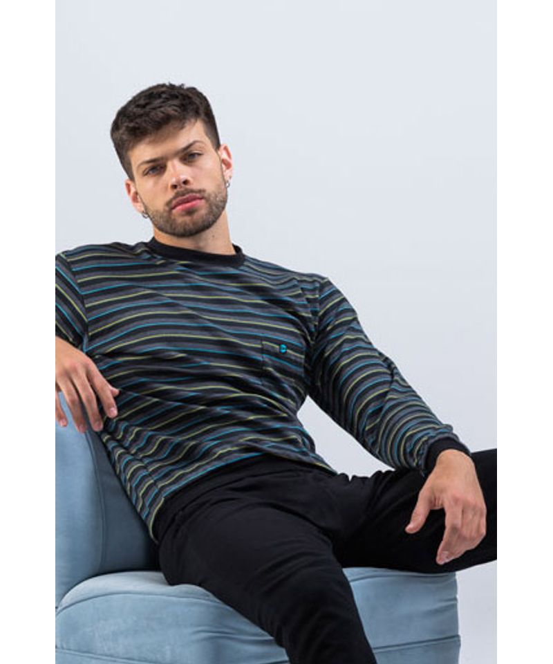 Art-765-Negro