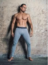 805-GRIS.jpg